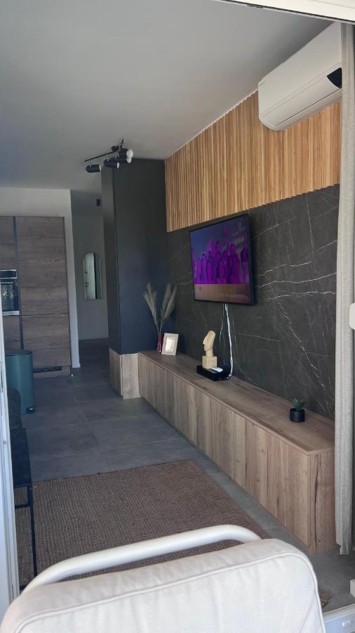 Apartment Black Pearl Novalja
